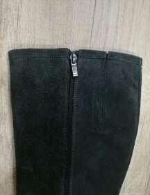 Kožené kozačky zn. Venezia - 2