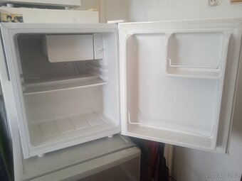 Mini Chladnička. - 2