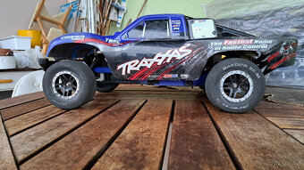 Prodám 2x Traxxas slash - 2