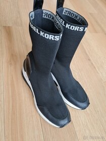 GUCCI, KORS, ACNE, GEOX, BURBERRY obuv vel. 37 - - 2