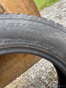 Bridgestone Blizzak LM005 185/65 R15 88T - 2