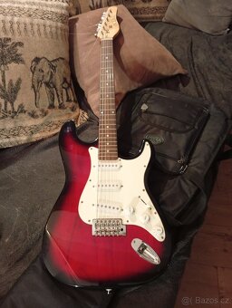 Prodám elektrickou kytaru - 2