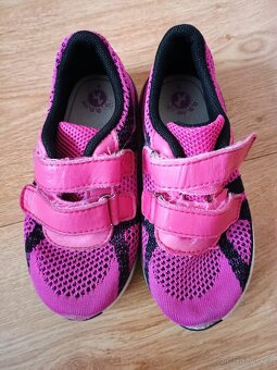 Dívčí boty - tenisky vel. 25, 26 - 2