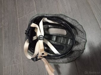 Detska helma na kolo Uvex - 2