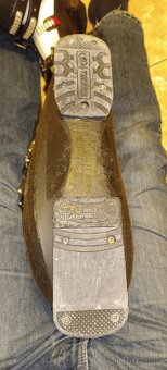 Lyže + hůlky + boty + přilba - 2