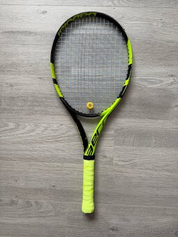 PRODÁNO Raketa Babolat Pure Aero s novou omotávkou - 2