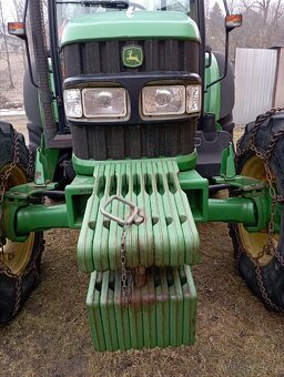 Traktor John Deere 5720 - 2