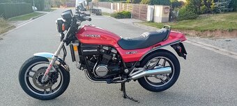 Honda vf 750s Sabre Youngtimer - 2