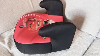 Podsedák do auta Lightning McQueen - 2