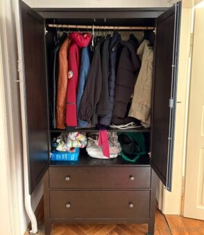Šatní skříň Ikea Hemnes - 2