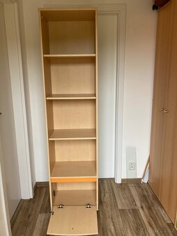 Vysoká skříň/ knihovna, design světlý dub - 2