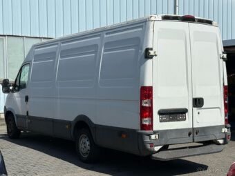 Iveco Daily 2.3D 85Kw 35S12 - 2