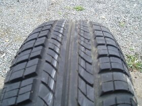 1x nejetá letní pneu 175/70 R13. - 2