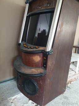 Jukebox - 2