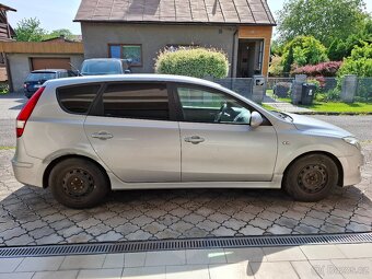 Hyundai i30 CW - 2010 - 2