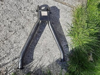 Stojan na moped S11 - 2