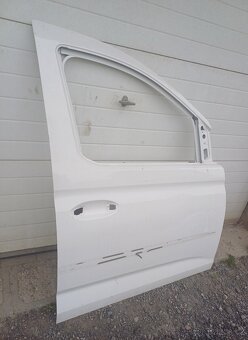 Dveře VW Caddy 5 pravé přední - 2