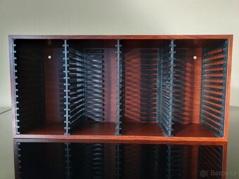 Stojan na CD - 2