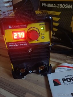 Svářečka Powermat PM-MMA-280S, zánovní, invertor bez kabelů - 2