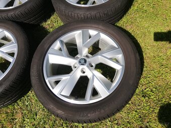 alu Škoda Kodiaq 19" Triglav,letní 235/50/19 zánovní - 2