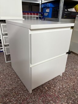 Noční stolek IKEA - 2