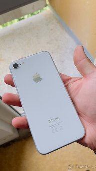 iPhone 8 - 2