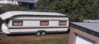Prodám obrovský 9m xxxl hobby lux.1 MAJITEL - 2