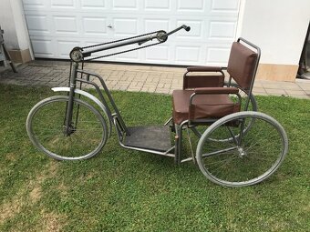 Historicka invalidni trikolka - 2