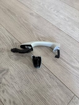 NOVÝ KUS, KLIKA DVEŘÍ PRAVÁ KESSY VW 5G0837206Q 5G0837206R - 2