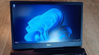 Herní notebook Dell G3 15 (i7 / GTX 1650 Ti / 120Hz) - 2