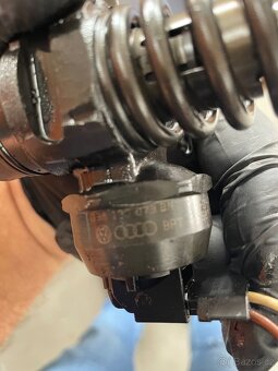 Sada vstřikovačů 1,9tdi 77kw 038130073BN - 2
