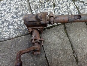 Převodka řízení na autoveterán - 2