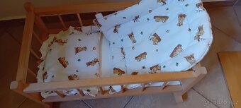 Postýlka pro panenky - 2