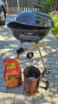 gril, rozpalovač a dřevěné brikety - 2