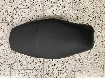 Suzuki V-Strom DL 650 XTA, zvýšené sedlo - 2