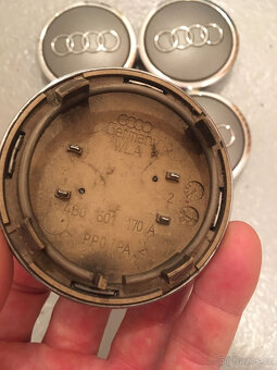 středové pokličky zátky krytky do alu kol sada 4ks audi 69mm - 2