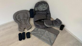 Kombinovaný kočárek tmavě modrý - 2