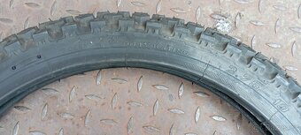 Starší pneu VEE RUBBER 2,75-19 NEPOUŽITÉ - 2