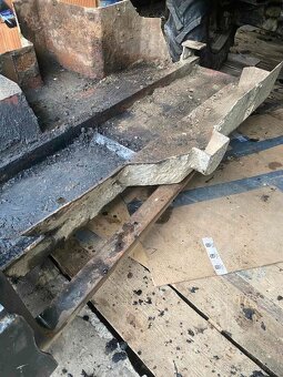 Přední navalovač - rampovač Agama UKT - 2