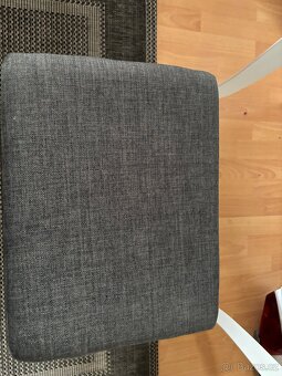 Toaletní stolek - 2