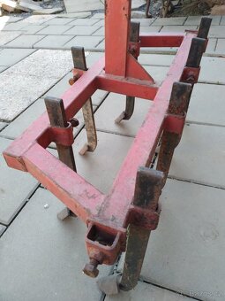 Háky na kultivaci zahradky vari - 2