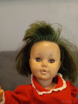 Retro panenka značená želvou - 2