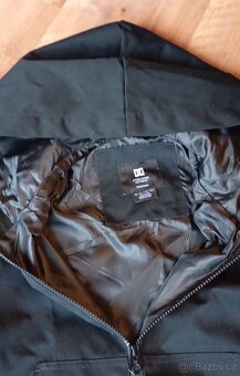 Dětská bunda DC vel. 16 (let), jako nová - 2