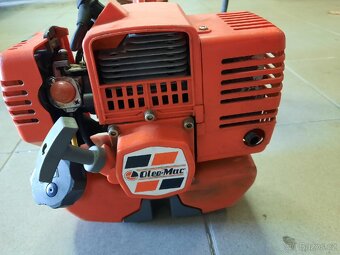 Motorová strunová kosa Oleo Mac - 2