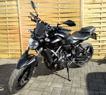 Yamaha MT 07 - 2