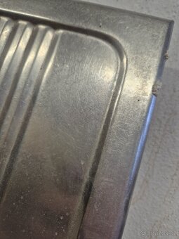 Nerezový kuchyňský dřez - 2