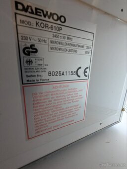 Mikrovlnná trouba Daewoo - 2