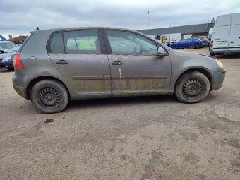 VW Golf č. 2353 - 2