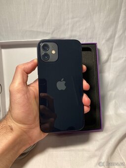 iPhone 12, 64GB - 2