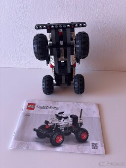 LEGO Technic Monster JamTM Monster - 2